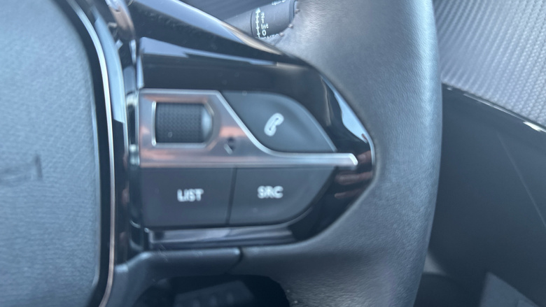 Peugeot 208 1.2 PureTech Active Premium + 5dr Petrol Hatchback